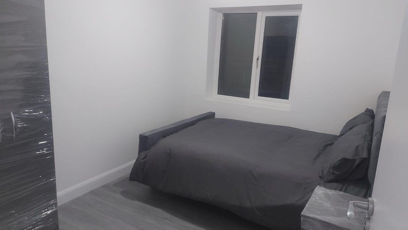 Photo 1: Furnished 