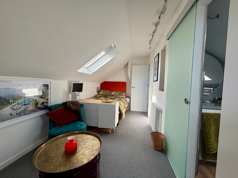 Photo 1: Loft Room