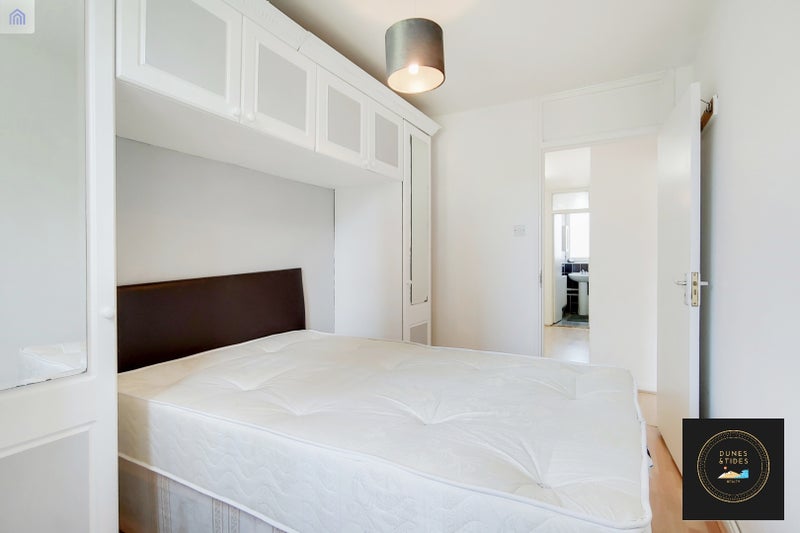 Photo 1: Room 1 £900