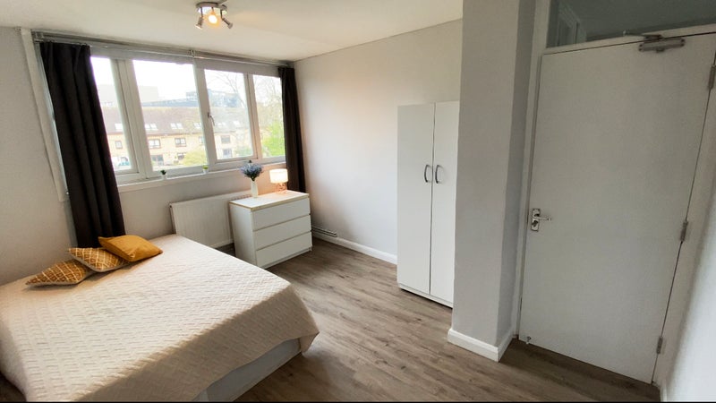 Photo 1: ROOM A + balcony