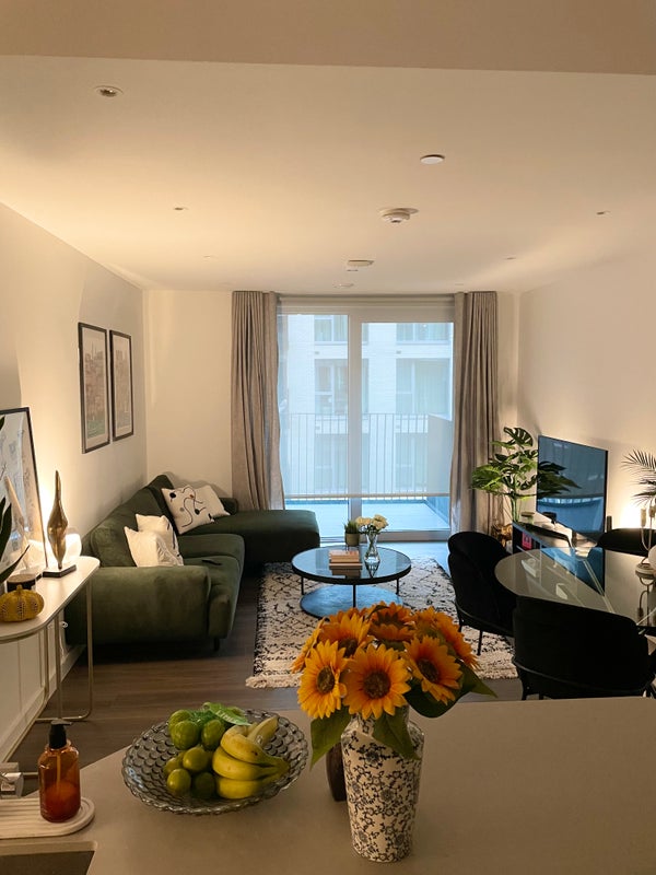 Photo 1: Living area