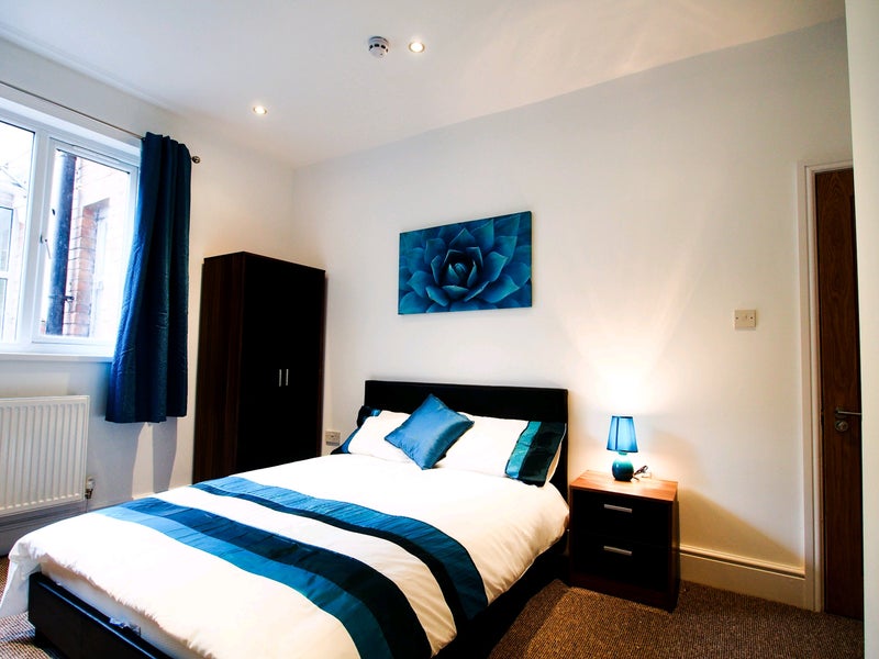 Photo 1: The available room (29/4/2026) is pictured, a fully furnished rear facing double with en-suite.