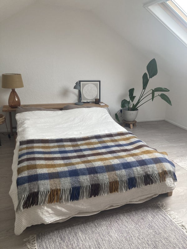 Photo 1: Double loft room