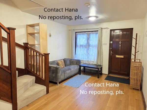 Photo 1: Living room