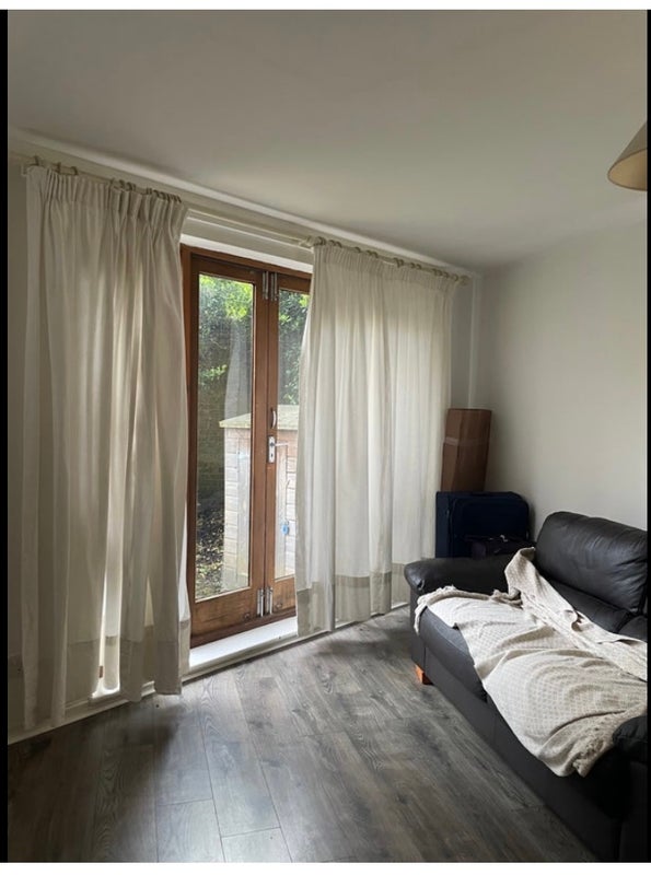 Photo 1: Living room