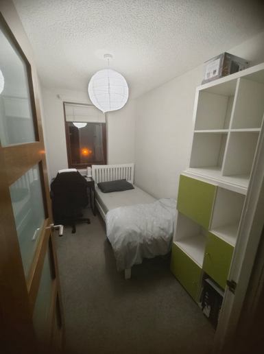 Photo 1: The bedroom