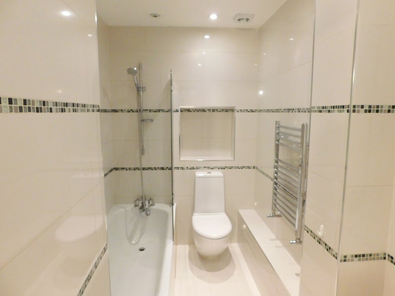 Photo 1: Private bathroom