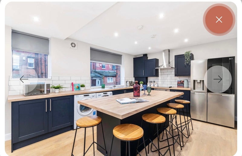 Photo 1: Fully furnished spacious kitchen