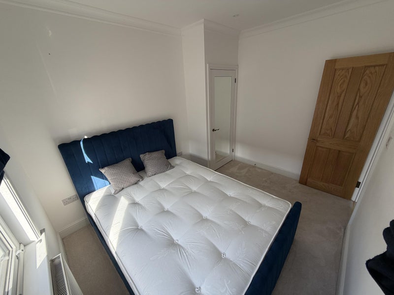 Photo 1: Your Bedroom