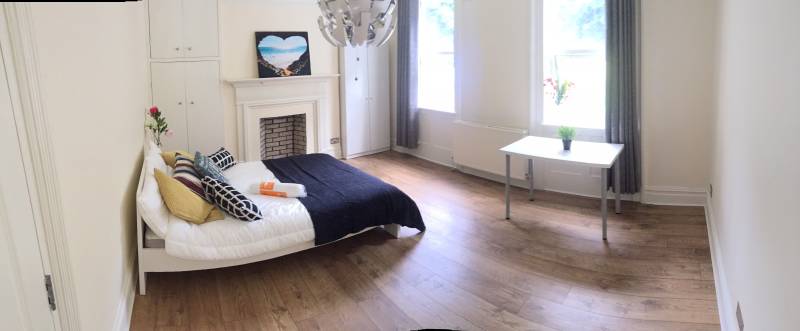 Photo 1: Your fresh, bright, first floor room