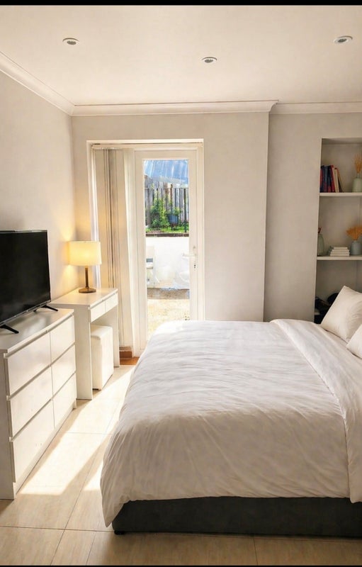 Photo 1: Room is unfurnished