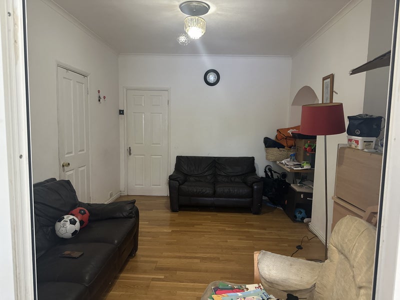 Photo 1: Living room