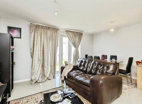 Photo 1: Spacious living area – currently for your sole use