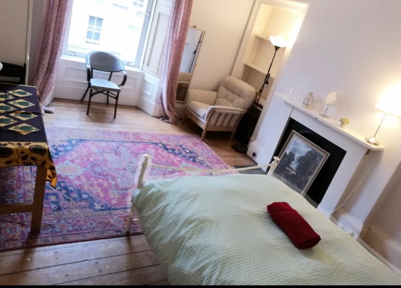 Photo 1: Very large bedrooms