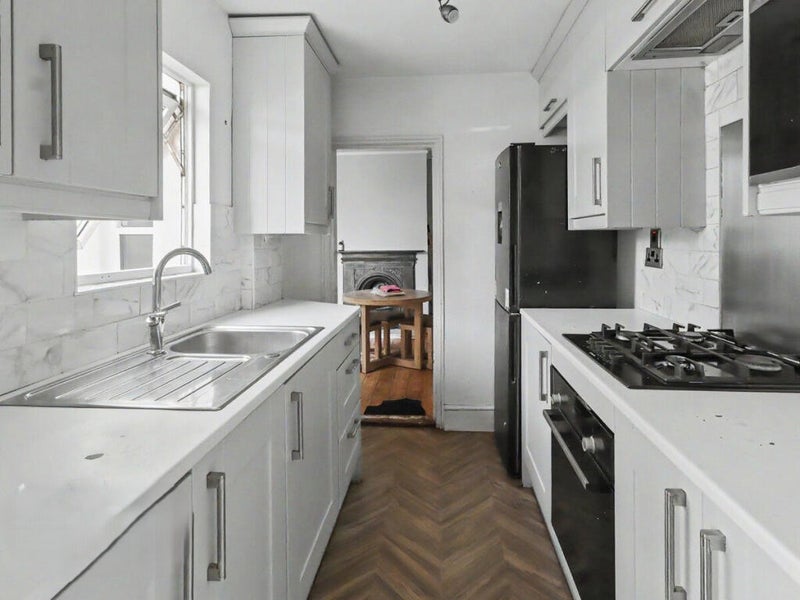 Photo 1: Kitchen (1 of 2)