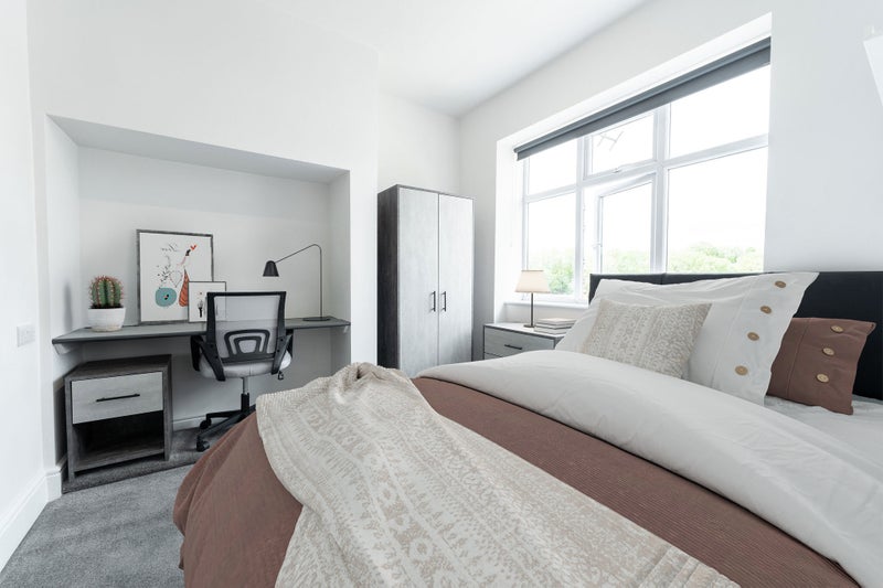 Photo 1: Room 2
