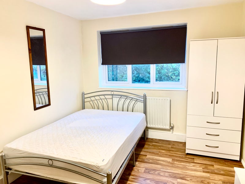 Photo 1: Room 2 Good Size Room £825.00 All Bills Included