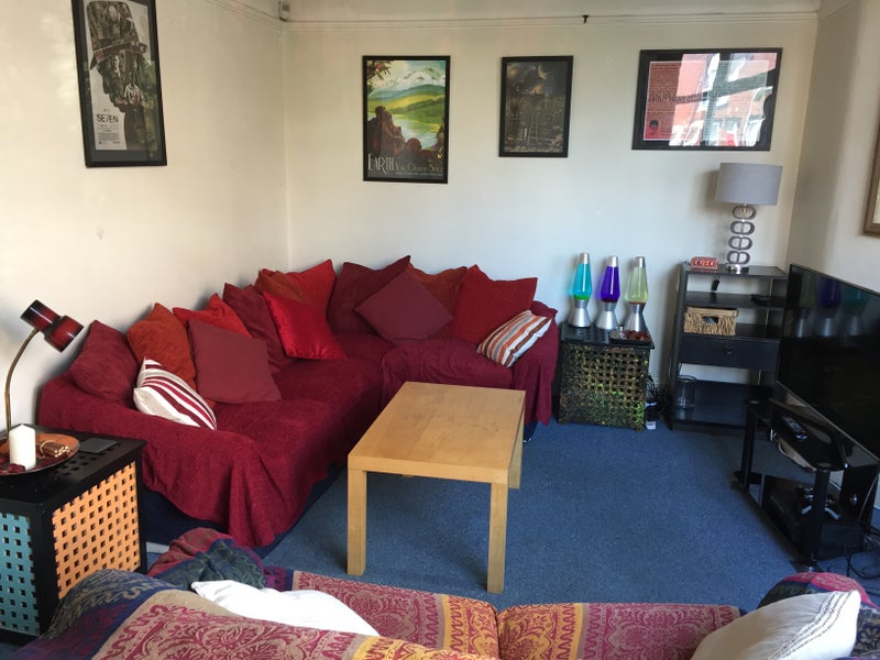Apartment in Leeds, Burley - More