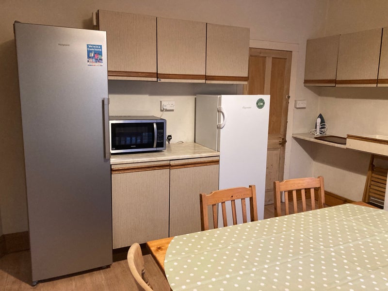 Apartment in Leeds, Burley - View 2