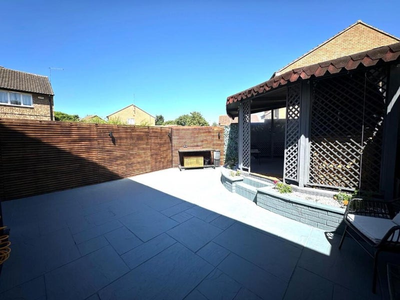 Apartment in Cogenhoe, Great Billing, Billing - View 2