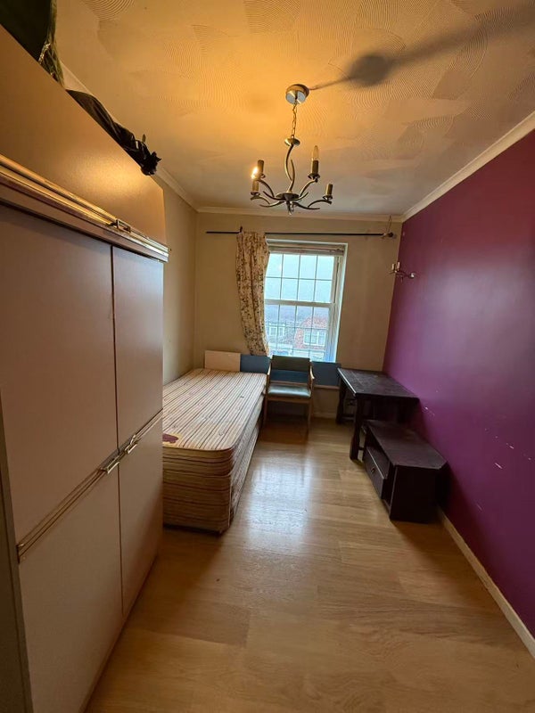 Photo 1: Double room