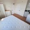 Photo 6: p3 studio flat