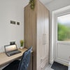 Photo 10: Room 4