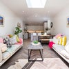 Photo 4: Lounge