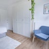 Photo 4: Room 3