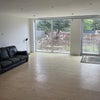 Photo 4: Lounge