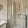 Photo 4: Bathroom 