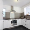 Photo 5: Kitchen