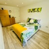Photo 6: Room 2
