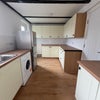 Photo 2: Kitchen 
