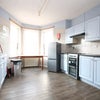 Photo 5: KITCHEN
