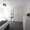 Photo 3: Room 1