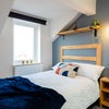 Photo 6: Room 10