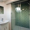 Photo 9: Room 10 T&B