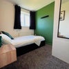 Photo 15: Room 4