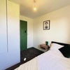 Photo 13: Room 4