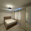 Photo 4: Room 2 (en-suite) - AVAILABLE 01/06