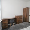 Photo 10: Room 7