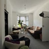 Photo 4: Lounge