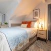 Photo 9: Room 6 with Ensuite