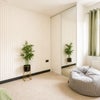 Photo 4: Room 3