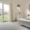 Photo 3: Room 1