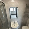 Photo 11: Room E ensuite 
