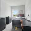 Photo 13: Room 4