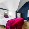 Photo 6: Room 6 En-Suite