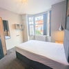 Photo 3: Room 1 En Suite